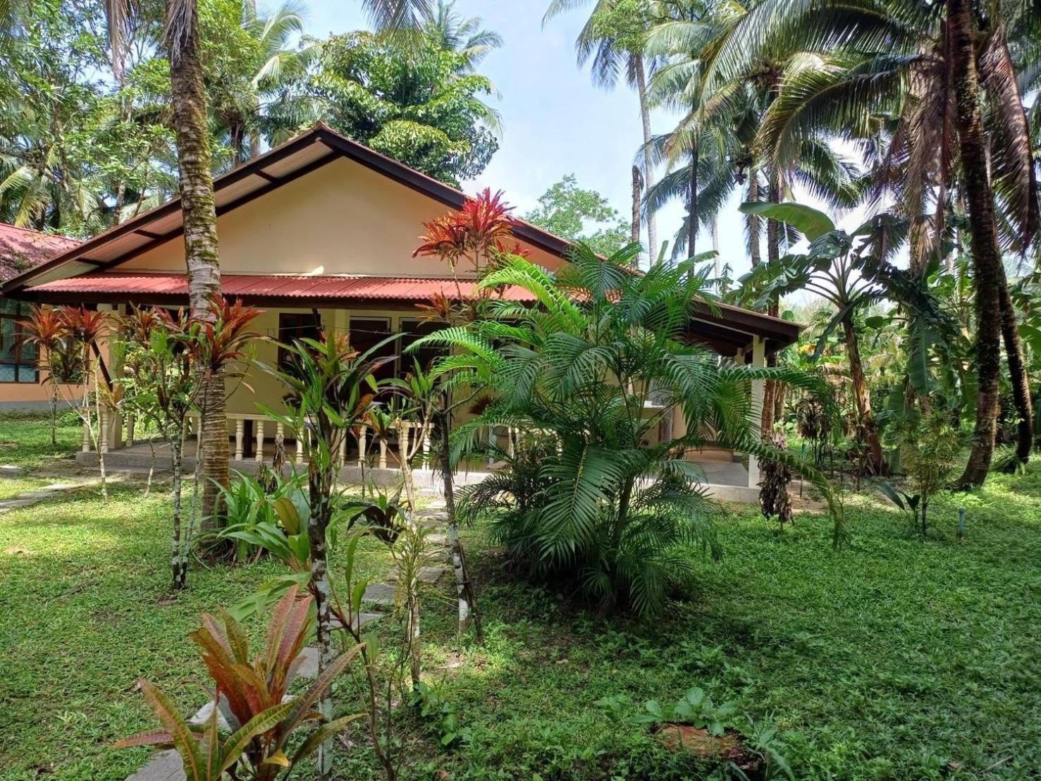 Lake View Bungalows Khao Lak Buitenkant foto