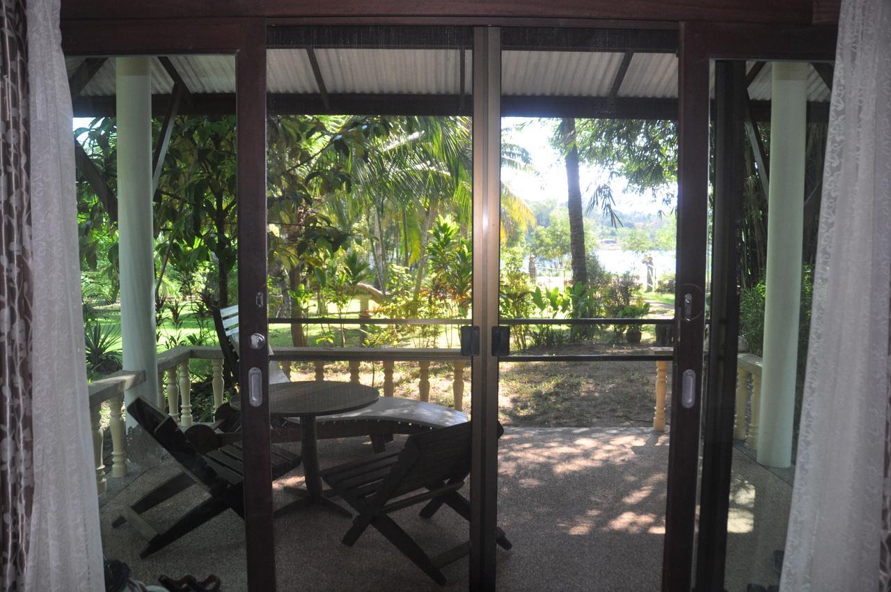 Lake View Bungalows Khao Lak Buitenkant foto
