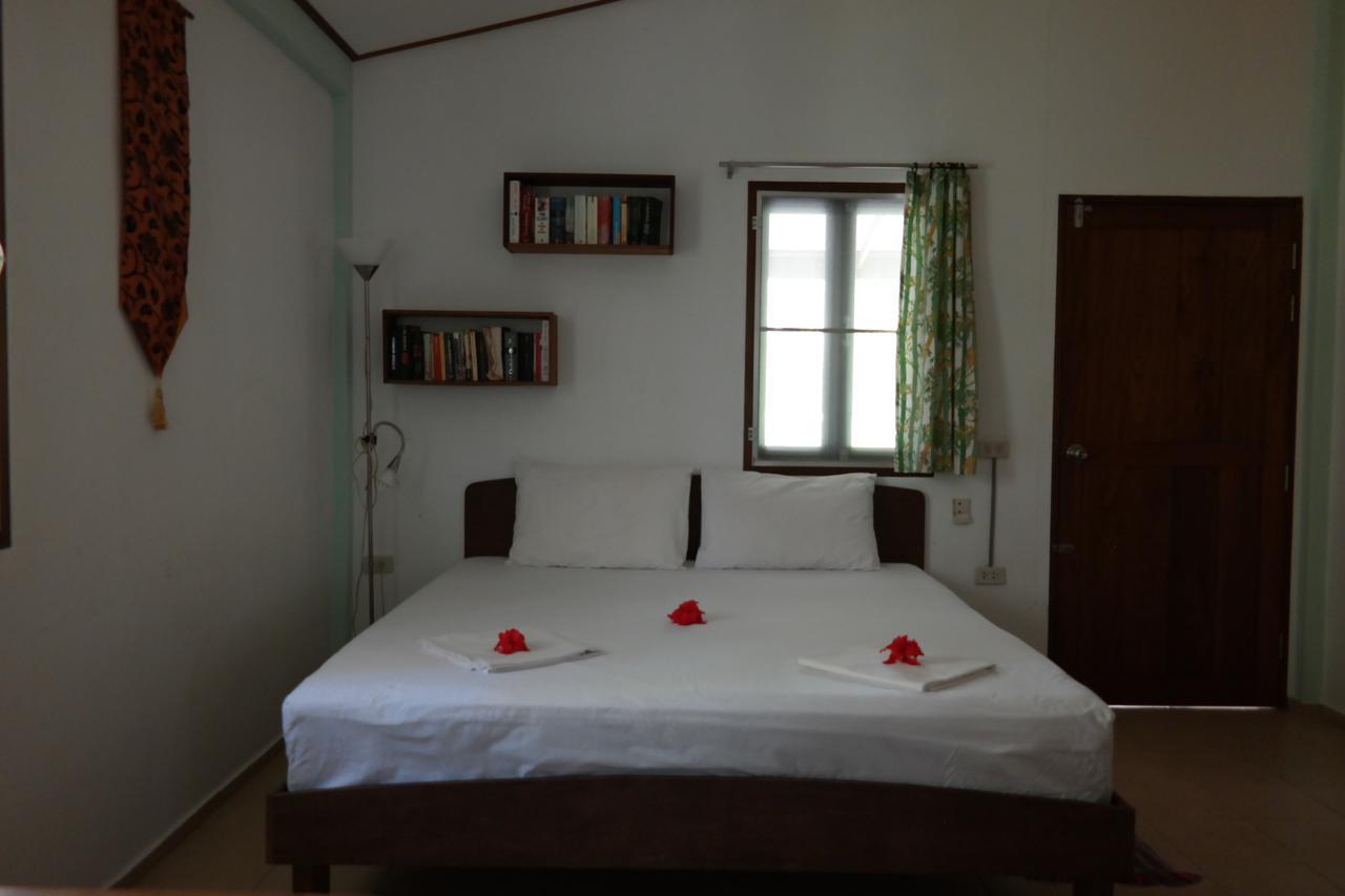 Lake View Bungalows Khao Lak Buitenkant foto