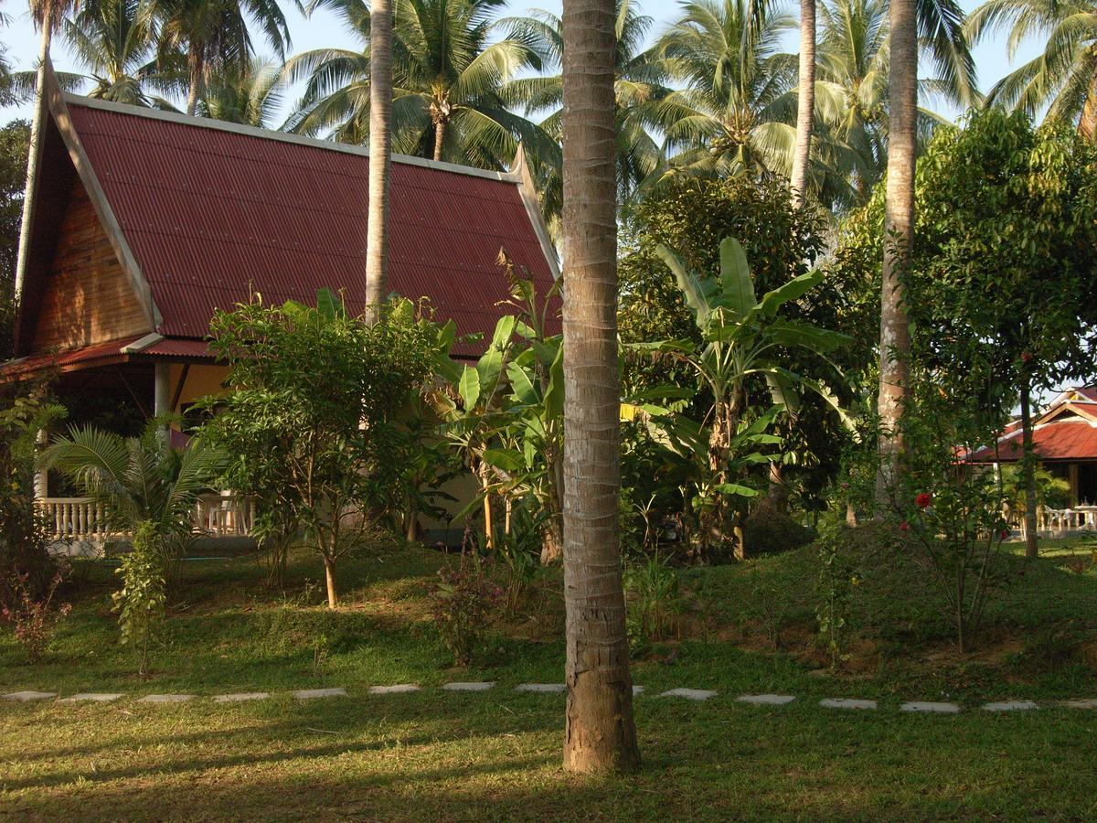 Lake View Bungalows Khao Lak Buitenkant foto