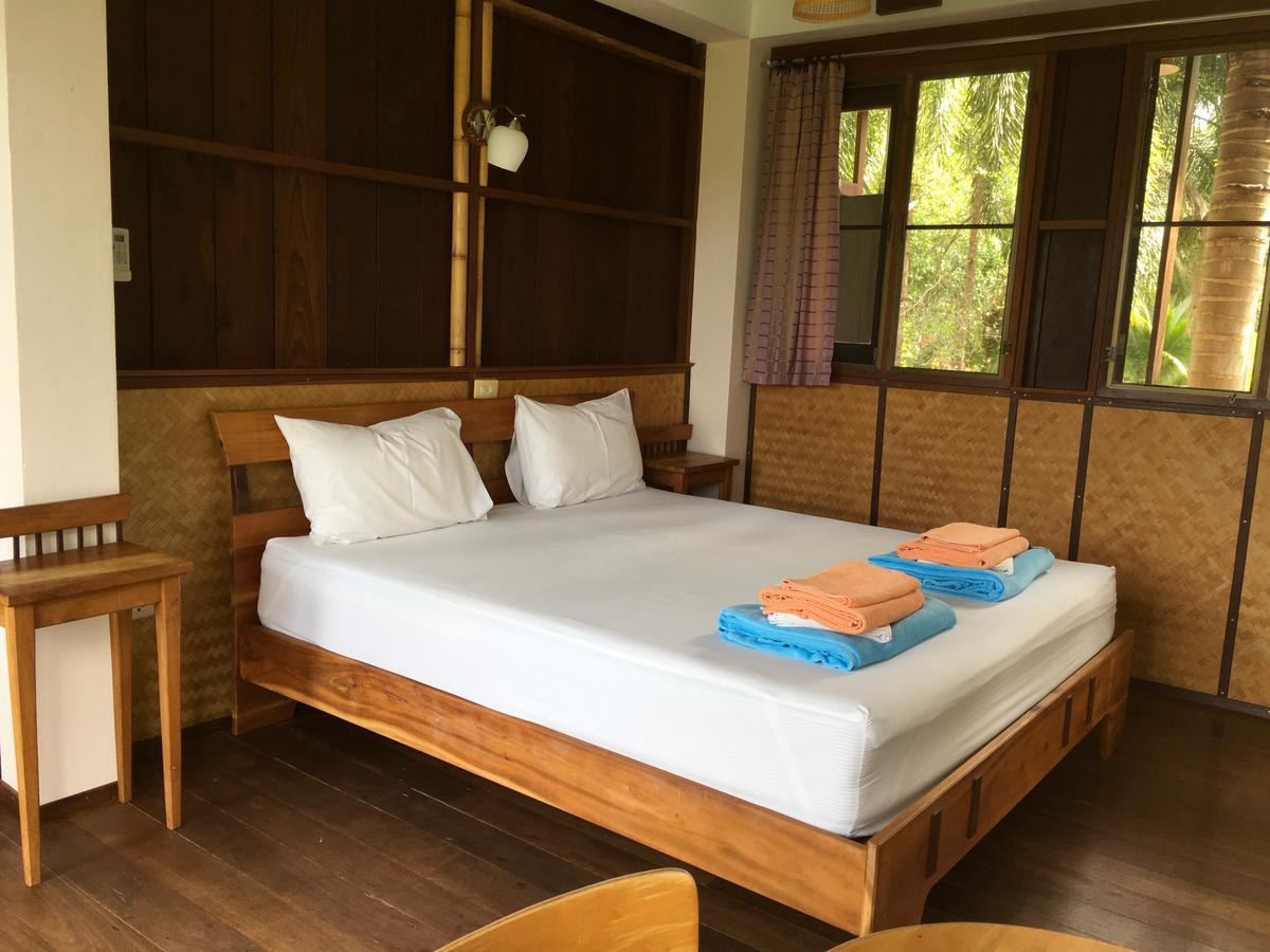 Lake View Bungalows Khao Lak Buitenkant foto